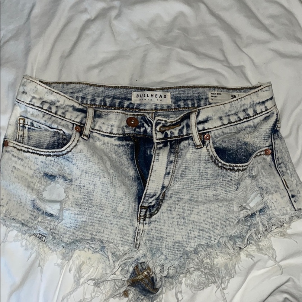 Denim high rise acid wash shorts